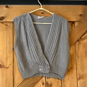 Vintage cropped knit vest with buttons